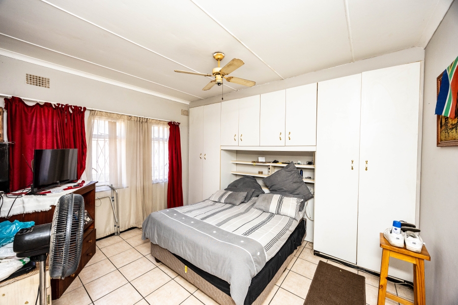 5 Bedroom Property for Sale in Morningside Eastern Cape